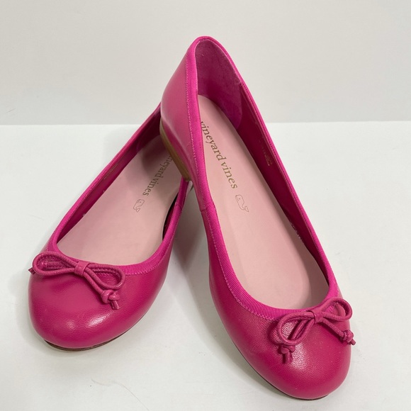 Vineyard Vines Shoes - Vineyard Vines Pink Ballet Flats with Tassels